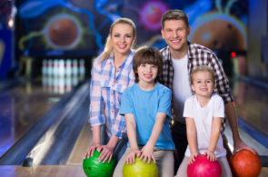 Family Bowling 2